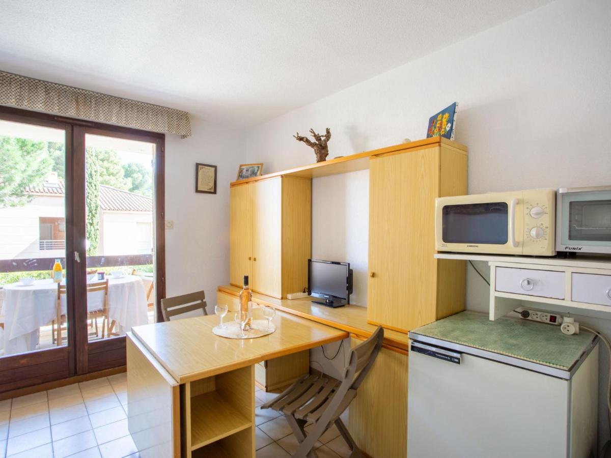 Studio Les Mimosas Bleus-2 By Interhome บอร์มส์-เลส์-มิโมซาส์ ภายนอก รูปภาพ